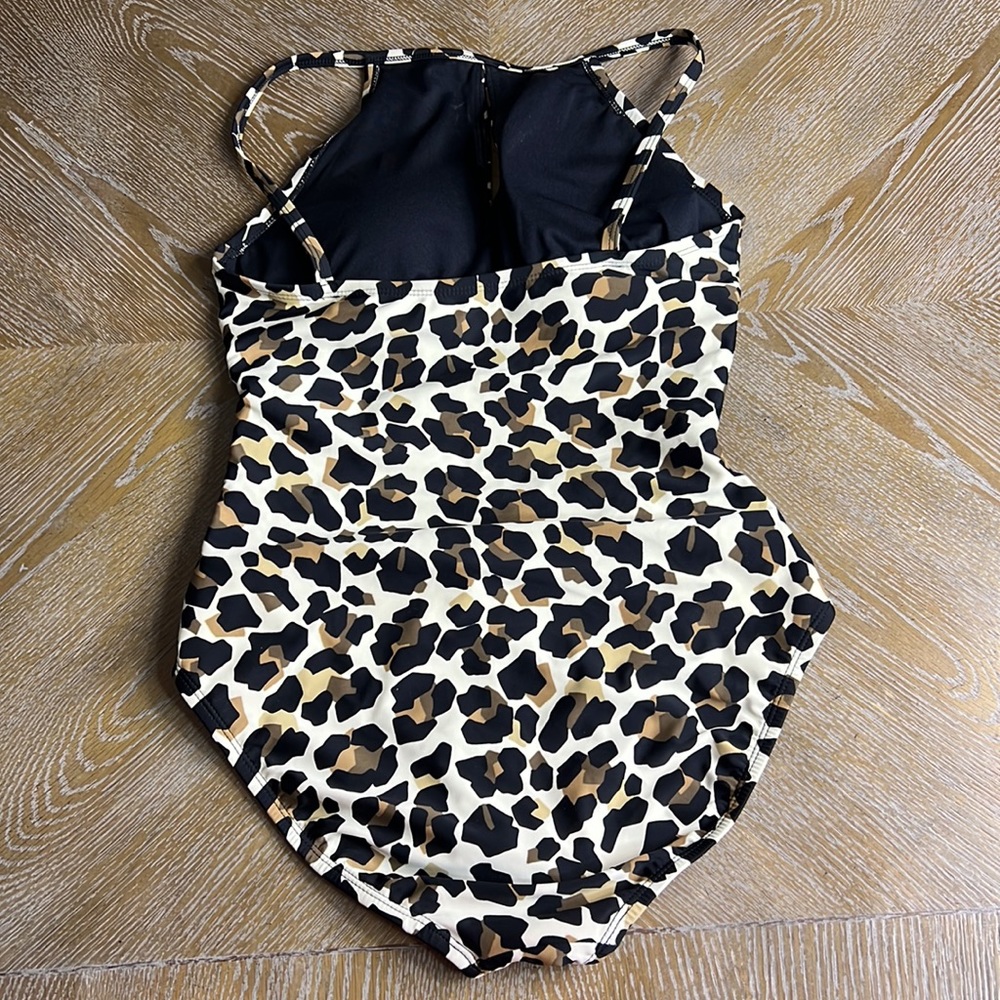 ELLEN TRACY One Piece Leopard Print Swimsuit 10 - Picture 2 of 7